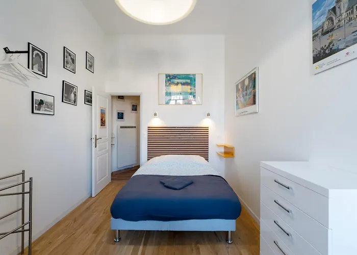 Mondon 3 Arcades 3 2 Showers * 메스