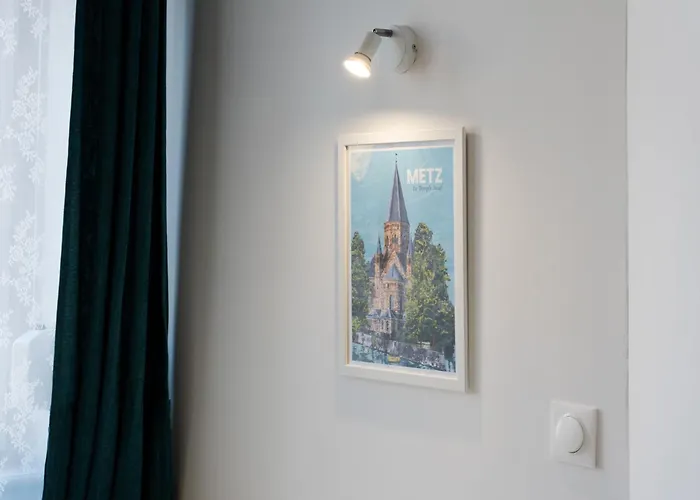 Mondon 3 Arcades 3 2 Showers Appartement Metz